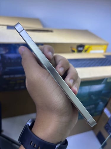 SAMSUNG S24 8GB/256Gស្អាត99%