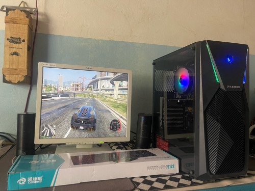 Set pc 135$