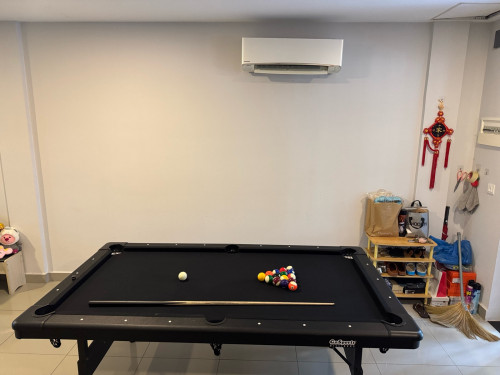 Snooker Table