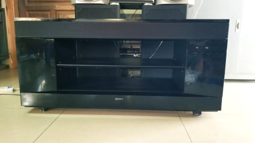 Sony  តុមានសំលេងប្រើ220V 94W Bluetooth មានsub2 solo4(15.5kg) model  from japan 93% សុំលេងល្អ