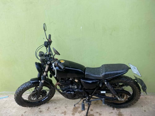 Suzuki Bigboy 250cc មានពន្ធ តម្លៃ1###ចរចារ មួយទឹក ទីតាំងភ្នំពេញ thanks Admin ❤️