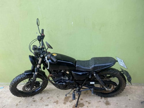 Suzuki Bigboy 250cc មានពន្ធ តម្លៃ1###ចរចារ មួយទឹក ទីតាំងភ្នំពេញ thanks Admin ❤️