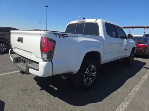 Tacoma 2016 TRD sport  ប៉ុង1
