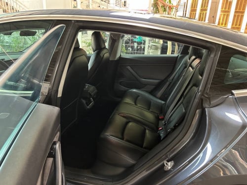 Tesla model 3 long range 2018