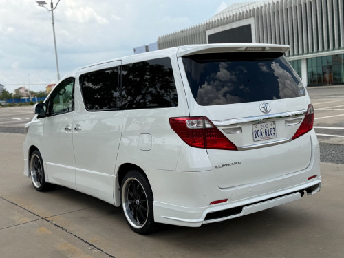Toyota Alphard 2012 Auto3 ឡើងមុខ 2017( full- option )