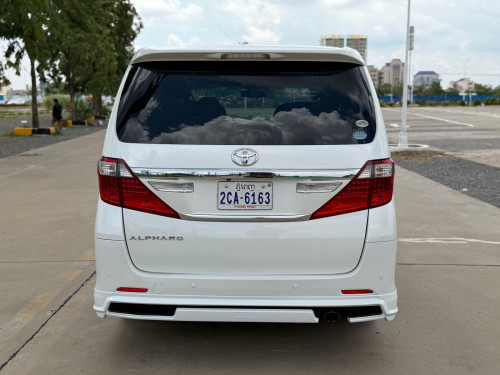 Toyota Alphard 2012 Auto3 full up 2017