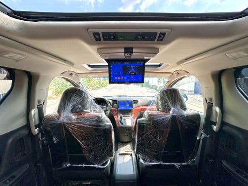 TOYOTA ALPHARD 2012 Full Option ពណ៌ស ក្នុងខ្មៅ