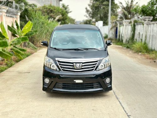 TOYOTA ALPHARD 2012 Full Option ពណ៌ខ្មៅ ក្នុងខ្មៅ(Sunroof)