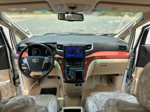 TOYOTA ALPHARD 2012 G-Option ពណ៌ស ក្នុងលឿង