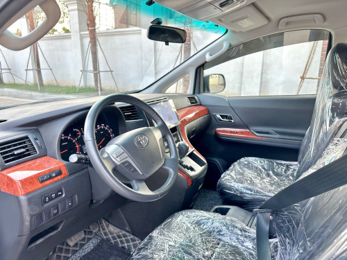 TOYOTA ALPHARD 2014 HF ពណ៌ស ក្នុងខ្មៅ