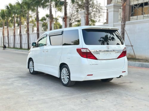 TOYOTA ALPHARD 2014 HF ពណ៌ស ក្នុងខ្មៅ