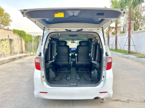 TOYOTA ALPHARD 2014 HF ពណ៌ស ក្នុងខ្មៅ