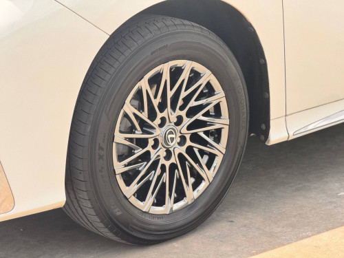 Toyota alphard 2015 hybrid