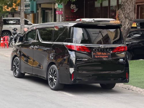 Toyota ALPhard V4 2018 ឡេីង​ស៊េរី​ 2025 Full option
