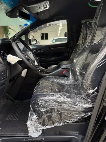 Toyota ALPhard V4 2018 ឡេីង​ស៊េរី​ 2025 Full option