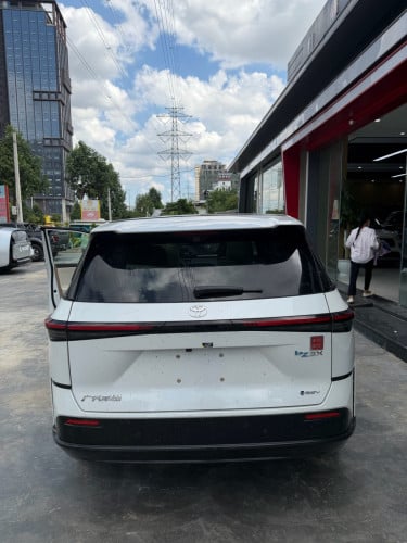 Toyota BZ3X激光雷达版