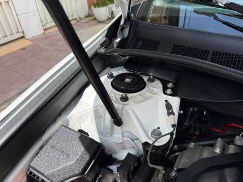 Toyota Camry XLE Hybrid 013 ឡានកាលី​
