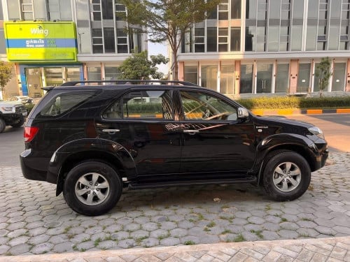 TOYOTA Fortune 07 Foll ថ្មីណាស់ម្ចាស់ដើមទិញខ្លាញ់គោ