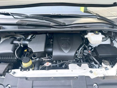 Toyota granvia 2020 V6 Full option
