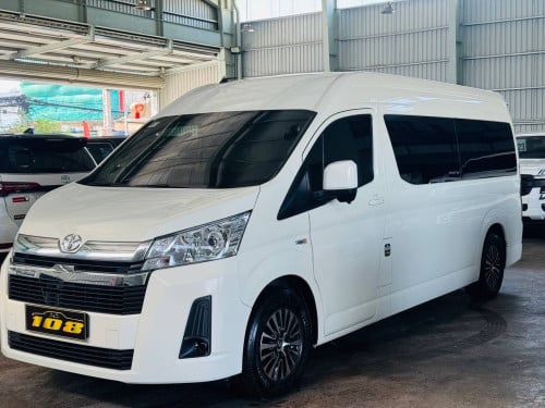 Toyota Hiace 2025 សាំង ឆ្វេងសុីនប្រភេទខ្លាញ់គោ