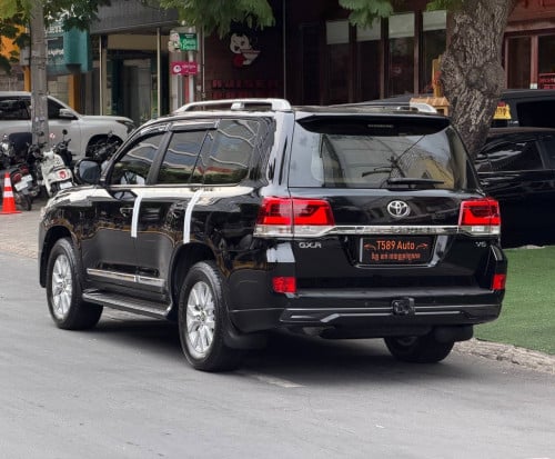 Toyota Land Cruiser V6 2018 Full option សាំង​