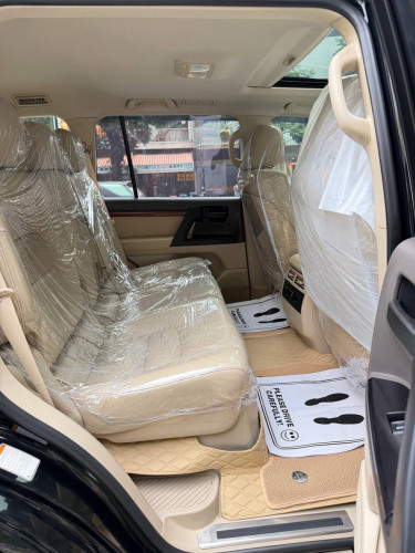 Toyota Land Cruiser V6 2018 Full option សាំង​
