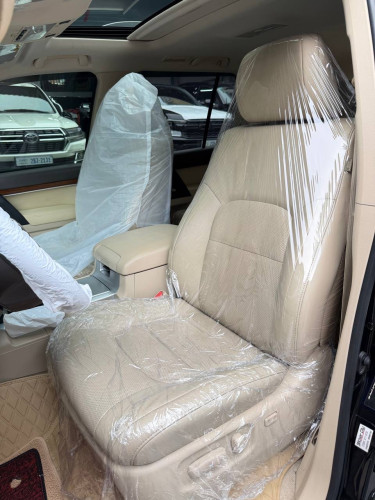 Toyota Land Cruiser V6 2018 Full option សាំង​