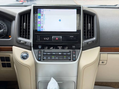 Toyota Land Cruiser V6 2018 Full option សាំង​