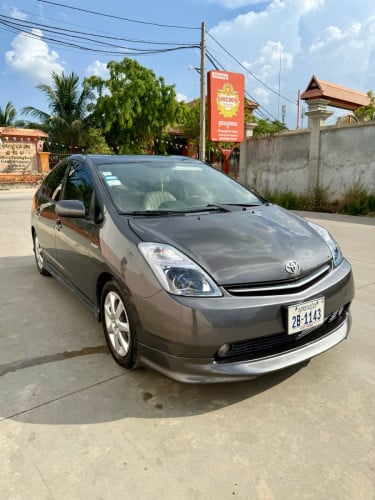 Toyota Prius 2008 half full touring