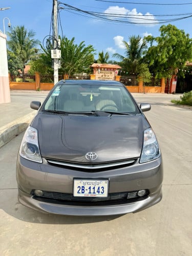 Toyota Prius 2008 half full touring