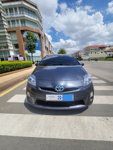 TOYOTA PRIUS 2011 option 4  ដំបូលសូឡា