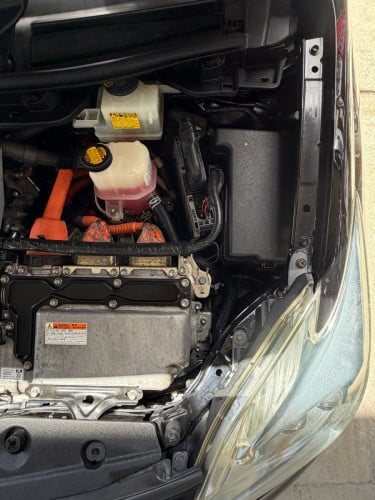 TOYOTA Prius 2012 ពណ៌​ ខ្មៅ​​ 125958 Miles សុីនតម្លៃ​ ពិសេស​ 18200$