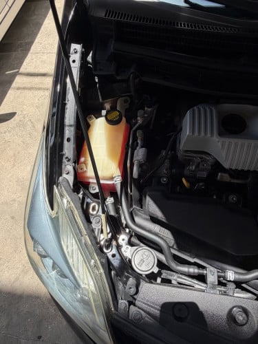 TOYOTA Prius 2012 ពណ៌​ ខ្មៅ​​ 125958 Miles សុីនតម្លៃ​ ពិសេស​ 18200$