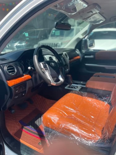 Toyota Tundra ឆ្នាំ2015 ក្រដាសពន្ធ ប៉ុង2 ទឹកថ្នាំហ្ស៊ីន1ជុំ