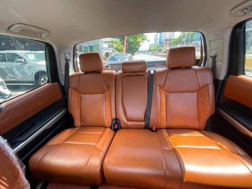 Toyota Tundra ឆ្នាំ2015 ក្រដាសពន្ធ ប៉ុង2 ទឹកថ្នាំហ្ស៊ីន1ជុំ