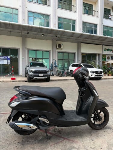 Yamaha Grand Filano