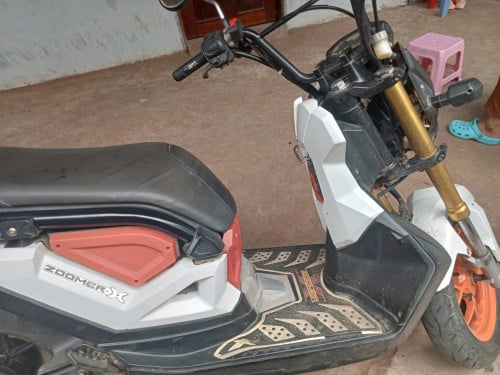 Zoomer-X លក់ប្រញាប់