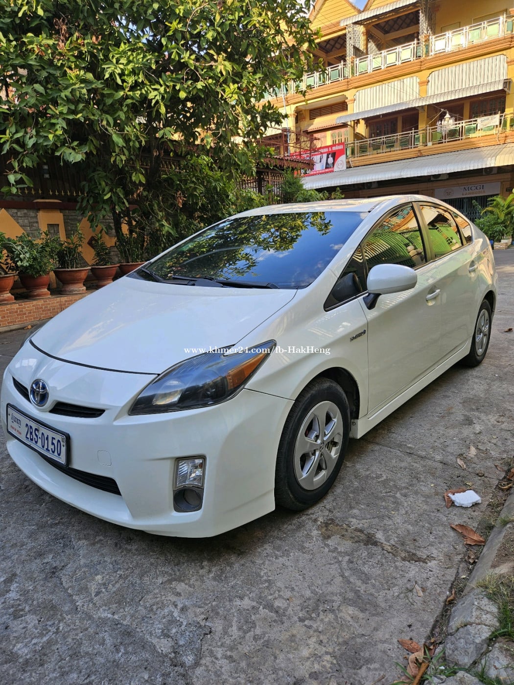 ឡានលក់ Prius 2010 option 3