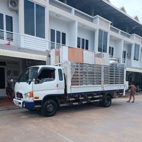 មានសេវាកម្មឡានចូលដឹកអីវ៉ាន់រើសផ្ទះ និងសម្ភារៈគ្រប់ប្រភេទ