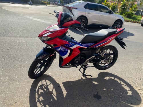 ម៉ូតូលក់
