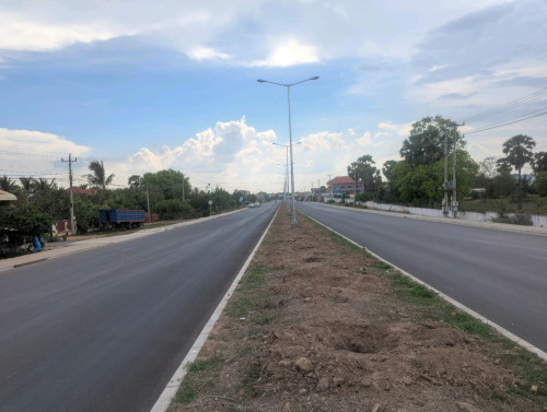 ផ្ទះជួល លើផ្លូវភ្លោះក្រុងក្រចេះ