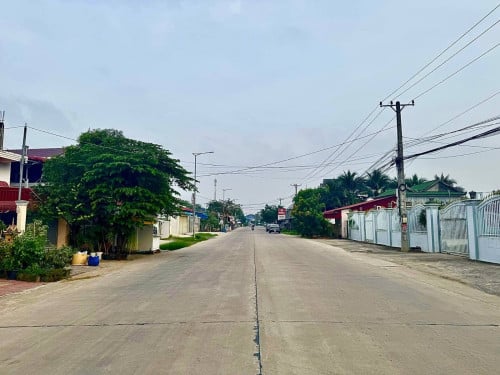 ផ្ទះលក់បន្ទាន់