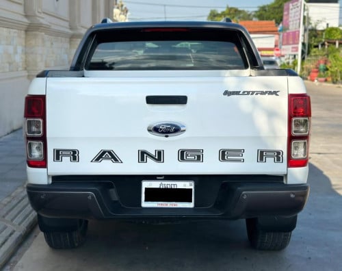 ឡានលក់