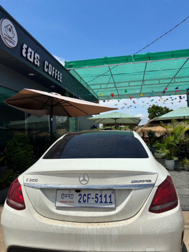 ឡាន