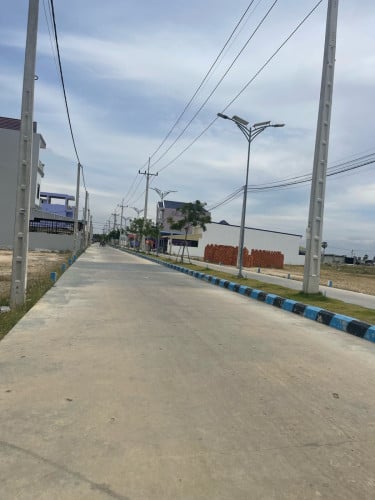 ដីលក់