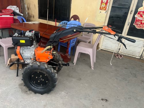 គោយន្ត 1ទឹកកម្លាំង10សេស នៅថ្មី 95%