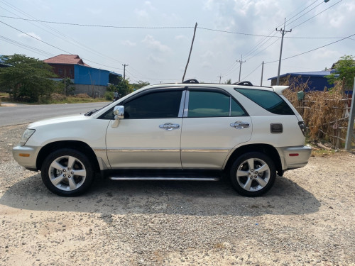 ចង់លក់2002P2FullOptionទឹកថ្នាំសុីន១ជុំ