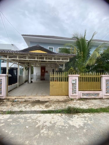 វីលៀមវីឡាលក់បន្ទាន់$98,000(ចរចារបាន) Regency Villa-Urgent sales $98,000(Negotiable)