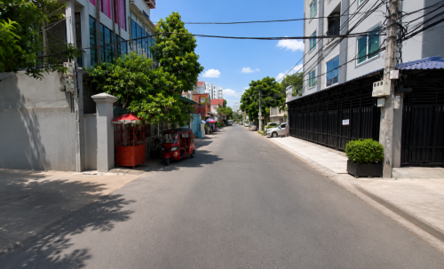 ឃ្លាំងកែងជួលខណ្ឌចំការមន | Corner Warehouse For Rent CHAMKAMORN ( 1100sqm )