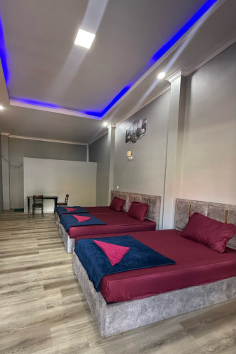 ផ្ទះសំណាក់ អេឌេន (Eden Guesthouse)
